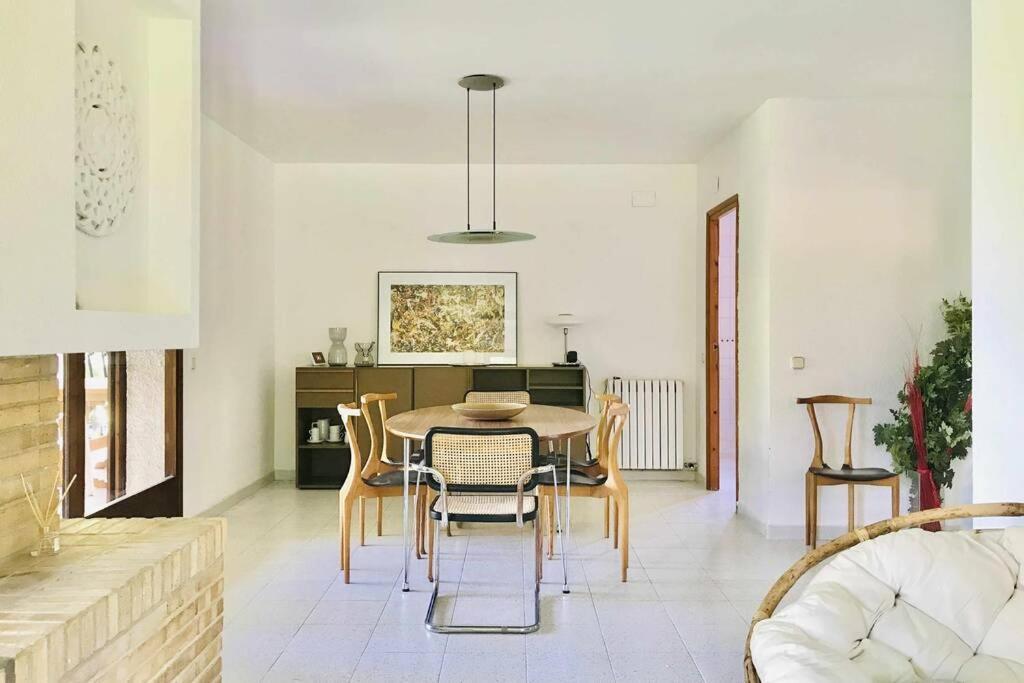 Casa Mediterranea Con Gran Jardin Y Piscina A 500 M De La Playa Roda de Bera Luaran gambar